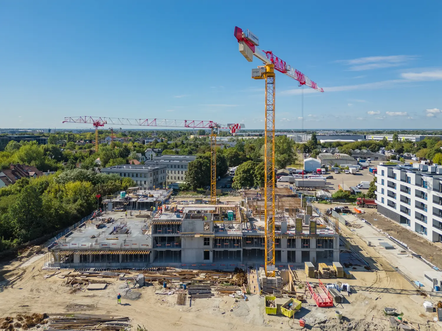Postęp pracy inwestycji Łopuszańska 47