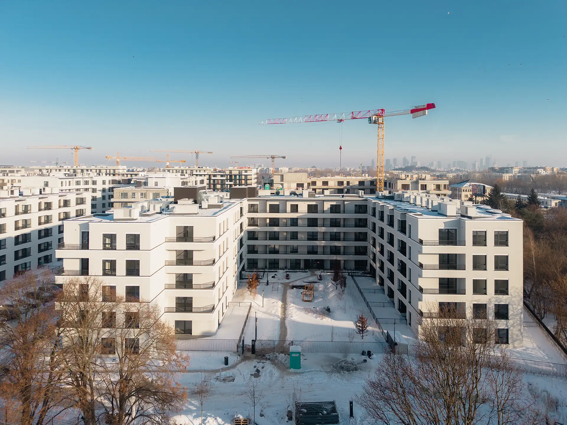 Łopuszańska 47, Warszawa